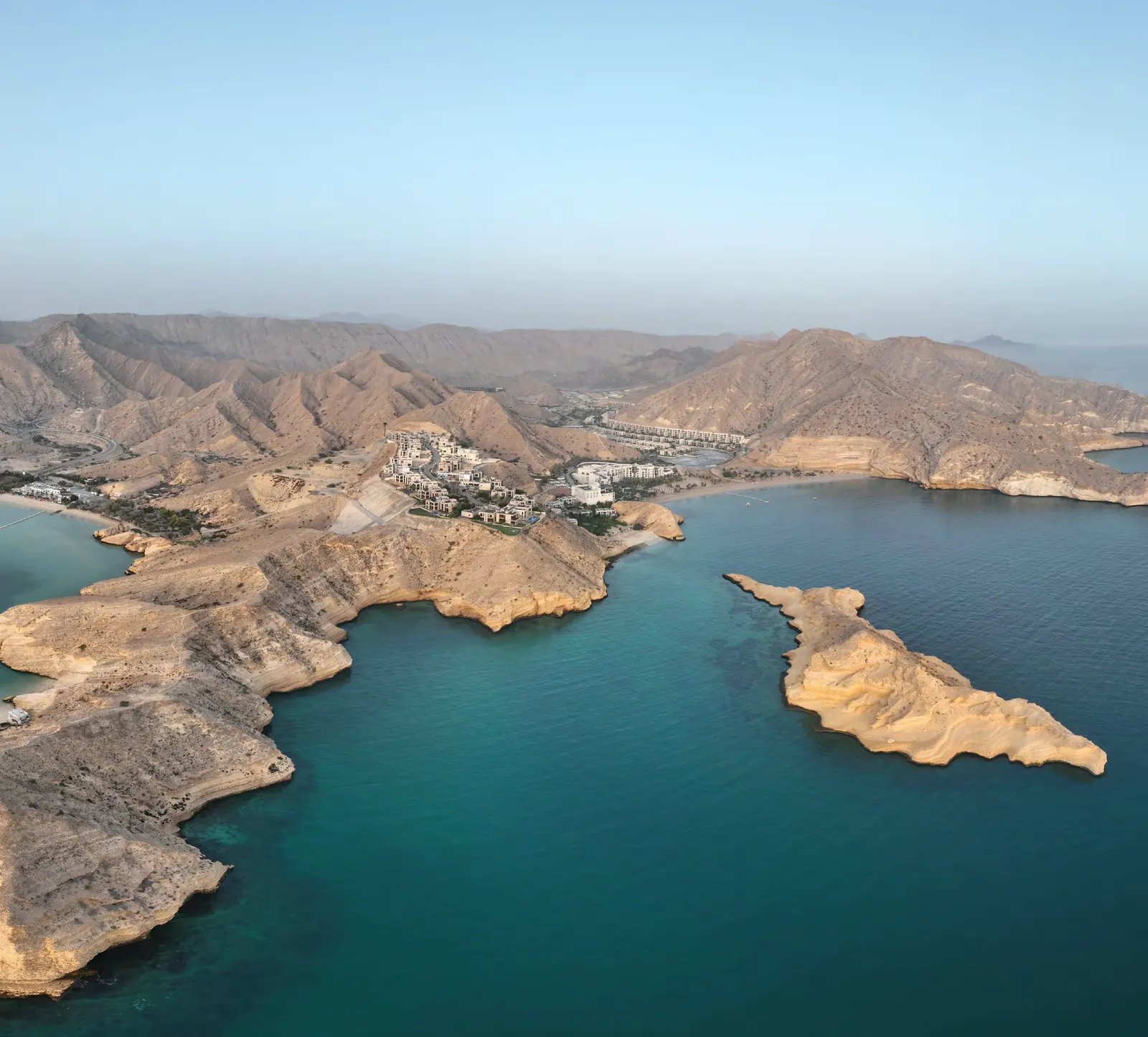 نمای هوایی Muscat Bay